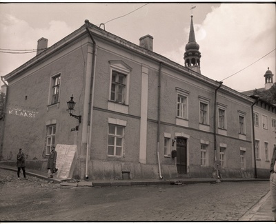 Tallinn. Piiskopi tn 3 maja  similar photo