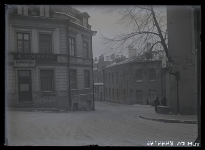 Tallinn. Olevimäe ja Vene t. ristumiskoht  duplicate photo