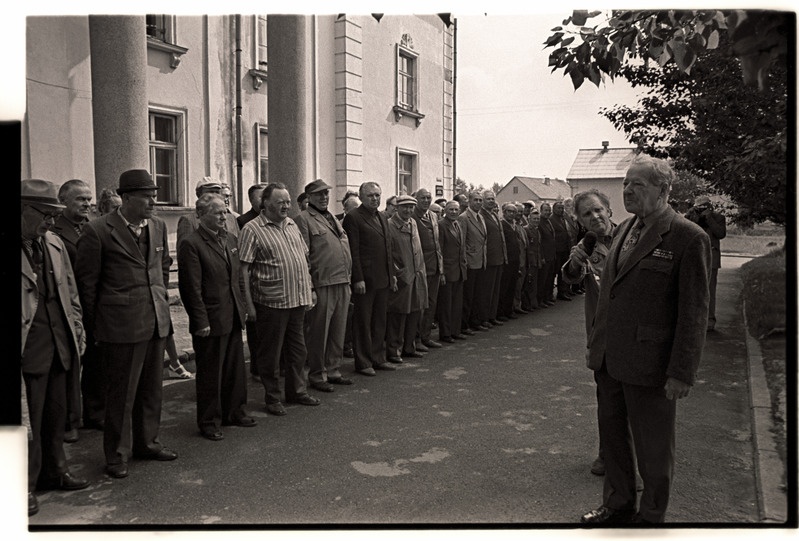 Veteranide pidulik rivistus