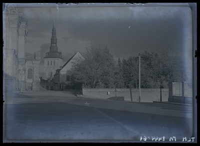 Tallinn. Vaade Toompealt Al. Nevski katedraali juurest Niguliste kiriku suunas  similar photo