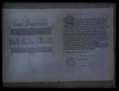 Fotokoopia dokumendist - Tallinna linnavalitsuse tänukiri Rootsi kuningale Gustav V-le, 28.06.1929.  duplicate photo