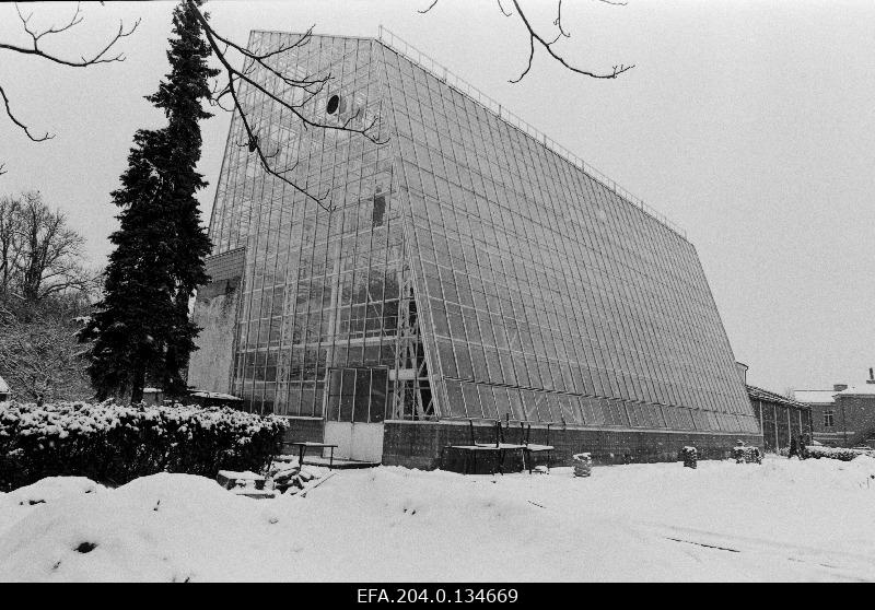 Vaade Palmse mõisa palmimajale.