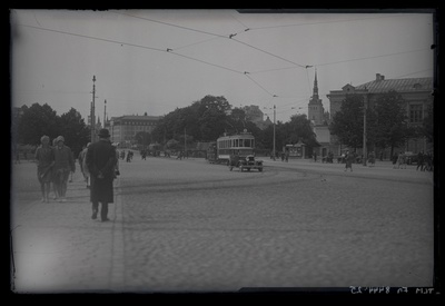 Tallinn. Pärnu mnt. vaade Viru väljakult Vabaduse platsi suunas  similar photo