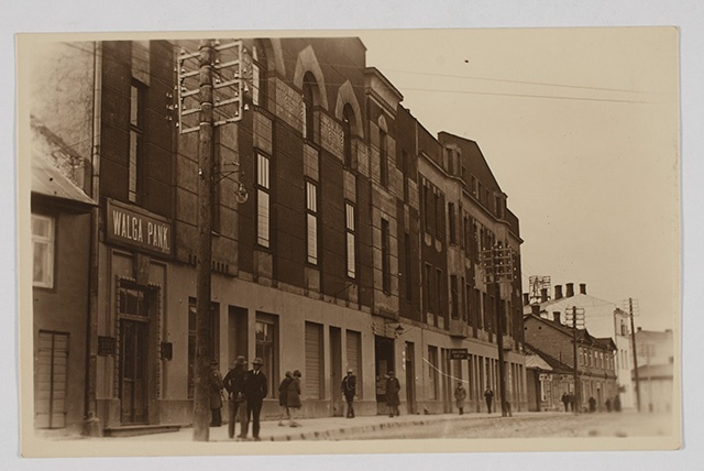 Beam comrade Valgas, 1927