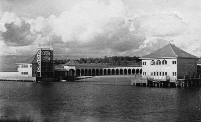 Swimming pool (arh. A. Matteus, 1928). Tartu, 1930-1940.  duplicate photo