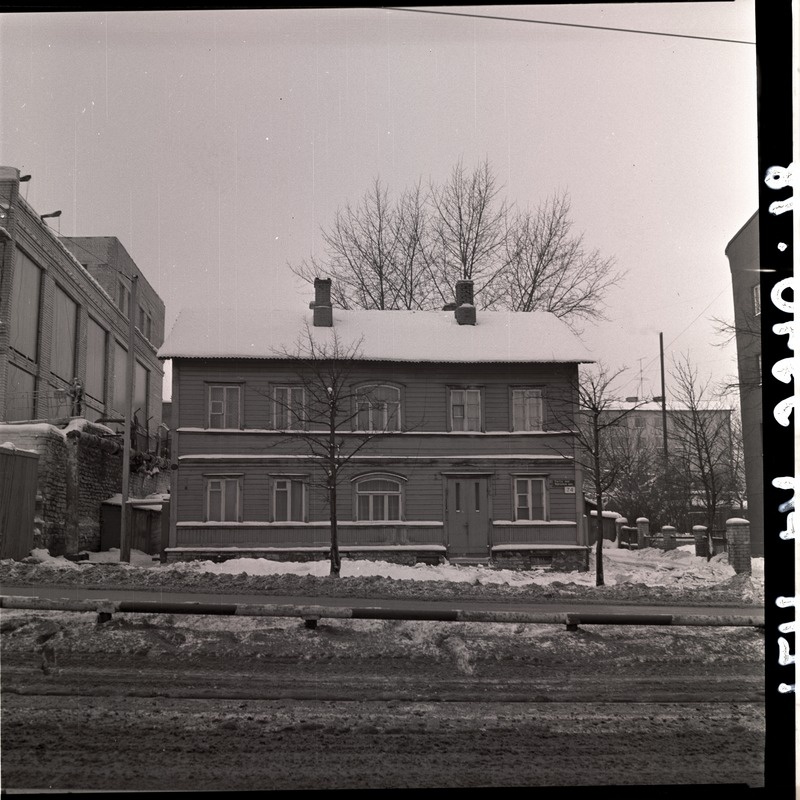 Puumaja Tartu mnt. 74