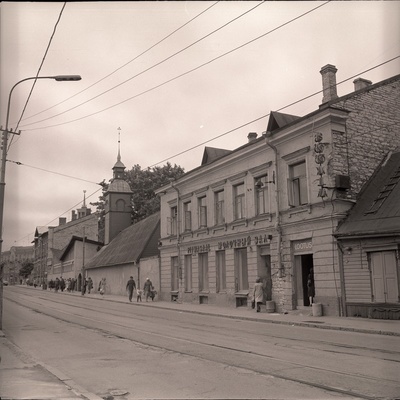 Vaade piki Tartu mnt.  similar photo