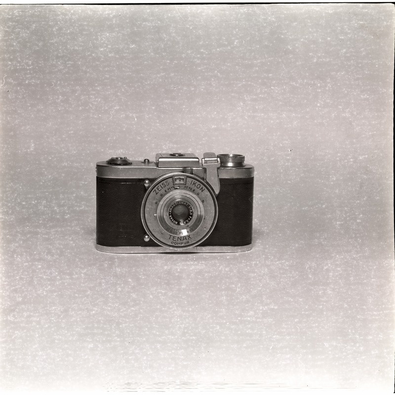 Kaamera Zeiss Ikon "Tenax I"