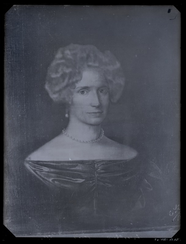 Noorema blondi daami portree, signatuur all paremal "E. St.", 1820-ndatest aastatest.