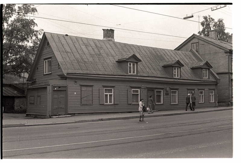 Ühekordne puuhoone Pärnu maantee 33.