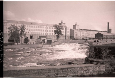 Narva  duplicate photo