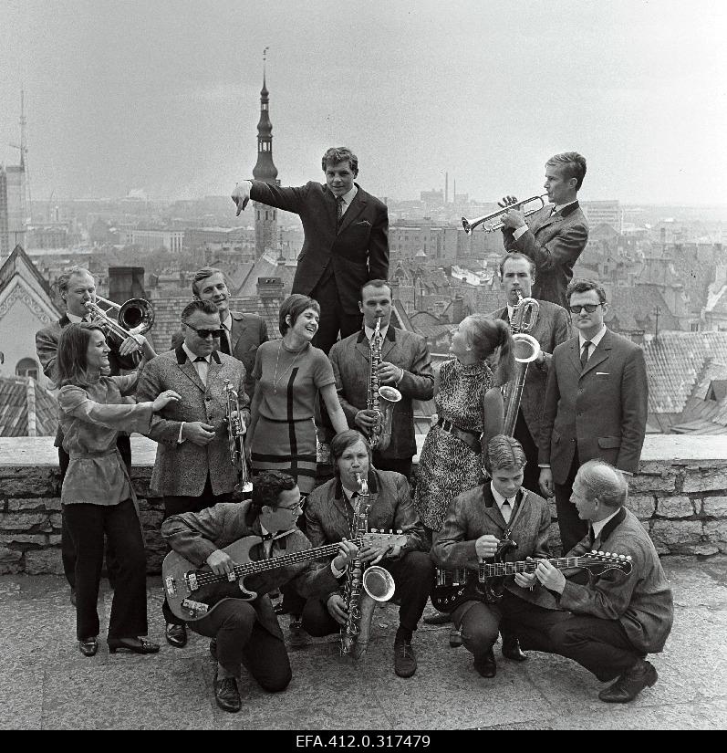 Philharmonic Estrade Orchestra "Vana Toomas".