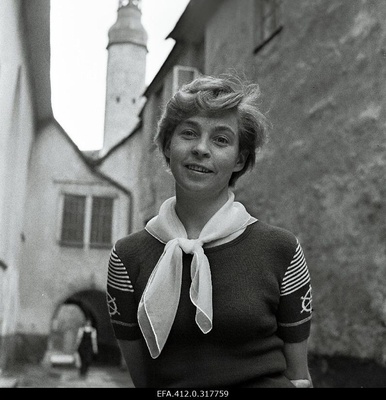 Anu Kaal on Tallinn Street.  similar photo