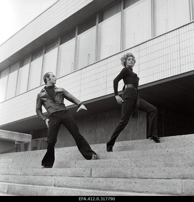 Ensemble "Laine" at the hotel "Viru".  similar photo