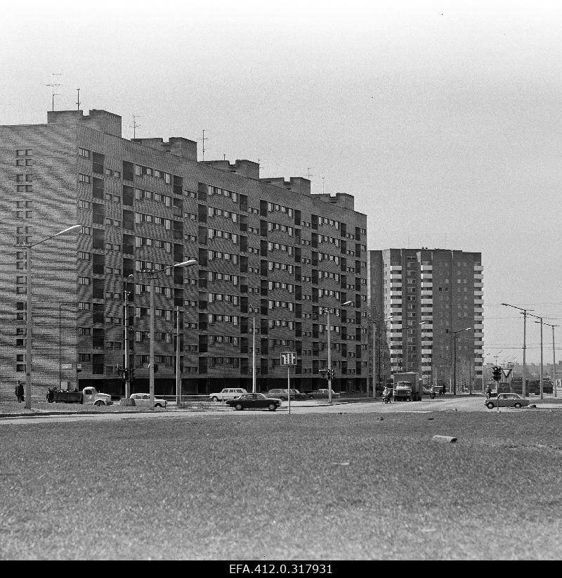 Tammsaare tea and Friendship pst cross.