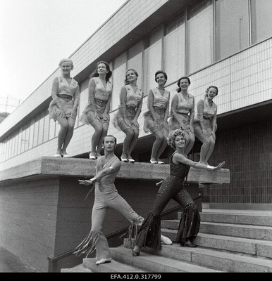 Ensemble "Laine" at the hotel "Viru".  similar photo