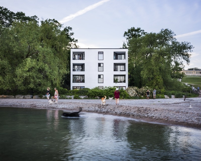 Nursewoodi korterelamu Torontos. Välis-Eesti arhitekt Elmar Tampõld (Tampold Wells Architects)