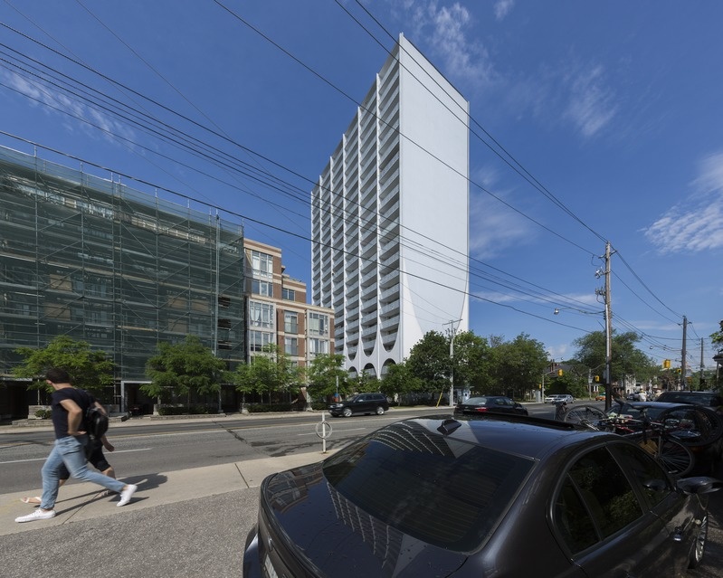 Korterelamu 100 Spadina Road Torontos. Välis-Eesti arhitekt Uno Prii