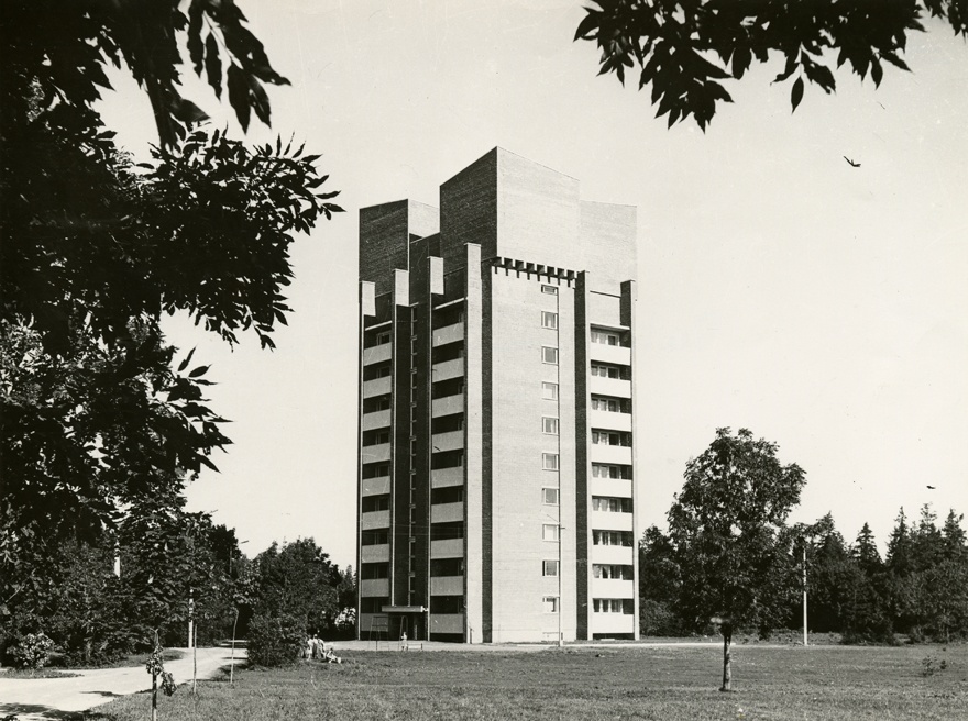 Ranna sovhoosi veetorn-elamu, hoone vaade. Arhitekt Jüri Jaama