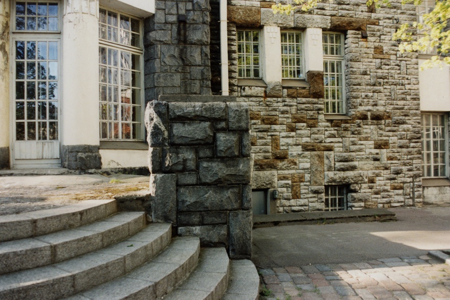 Tallinna Perekonnaseisu Osakond, end C. Lutheri villa, hoone vaade, detailivaated. Arhitektid Nikolai Vassiljev ja Aleksei Bubõr