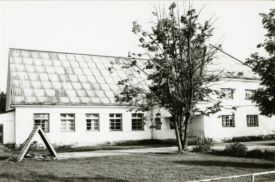 Lepplaane koolimaja, eestvaade. Arhitektid August Esop, Johan Ilmas