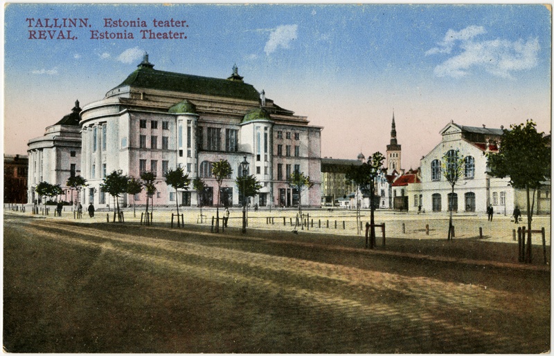 Teater Estonia, vaade piki Estonia pst-d, taamal turuhoone (hävinud). Arhitektid Armas Lindgren, Wivian Lönn
