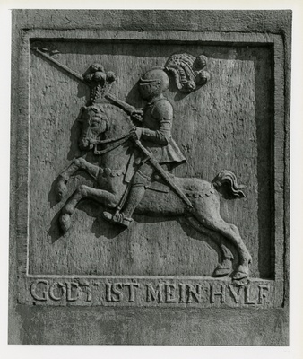 Mustpeade vennaskonna hoone, raidkivi fassaadilt  similar photo