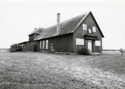 Kolgaküla rahvamaja, vaade hoonele. Arhitektid August Tauk ja Erich Jacoby  similar photo