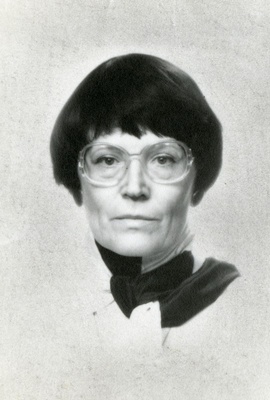 Eva Hirvesoo, portreefoto  duplicate photo