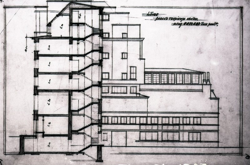 Tallinna Kunstihoone võistlustöö märgusõnaga "TAIE" - III preemia, projektifoto, lõige läbi paraadtrepikoja, fassaad õue poolt. Arhitekt Karl Burman