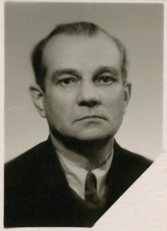 Rein Raidna (Karl Reinbaum), dokumendifoto