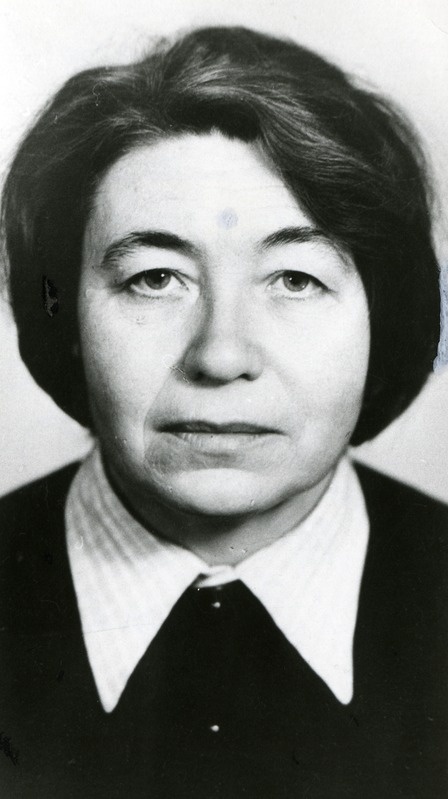 Elva Kilps, dokumendifoto ja portree