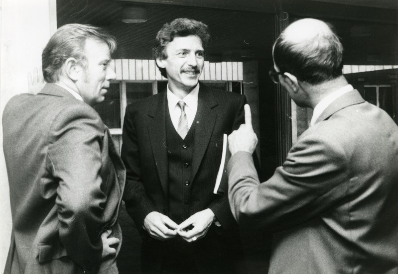 Oleg Žemtšugov ENSV AL kongressil Ametiühingute majas 1984, portreefoto