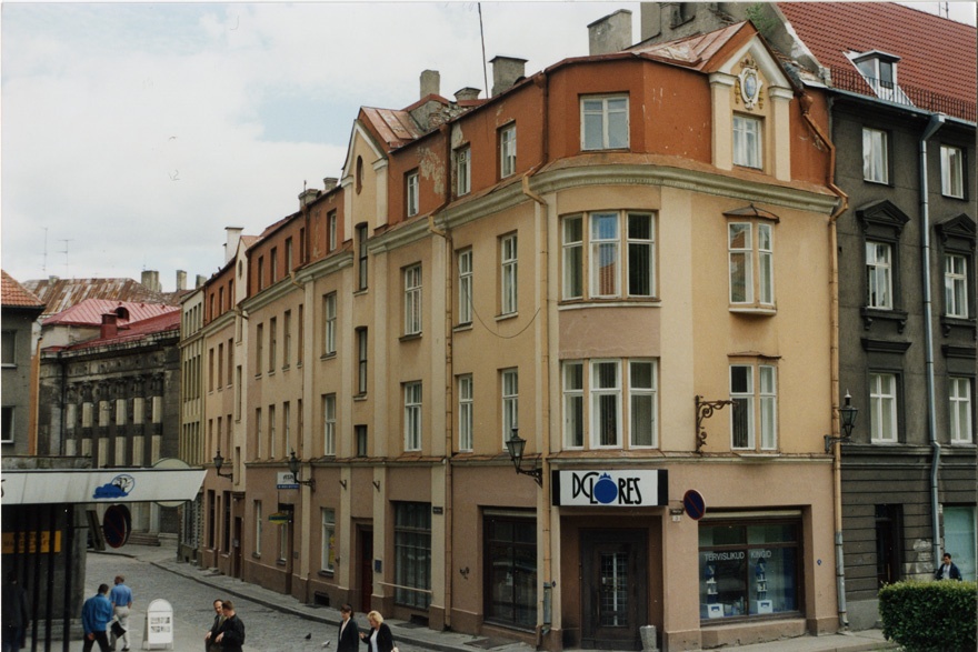 Korterelamu Tallinnas, hoone vaade Harju tn-lt. Arhitekt Hans-Charles Schmidt