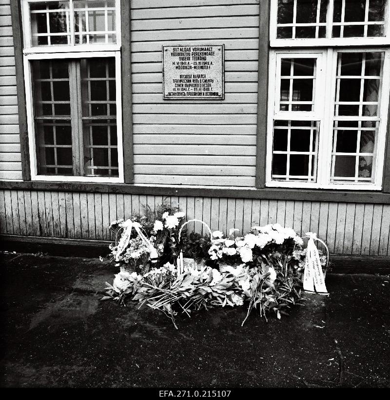 Opening of the memorial to the deported Võru Railway Station.