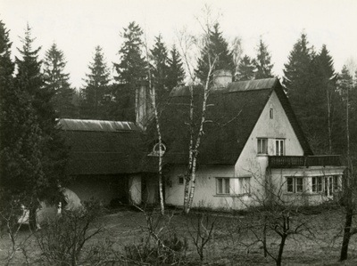 Erika Nõva eramu Tähetorni tn 6, Tallinn, vaade lõuna poolt. Arhitekt Erika Nõva  similar photo