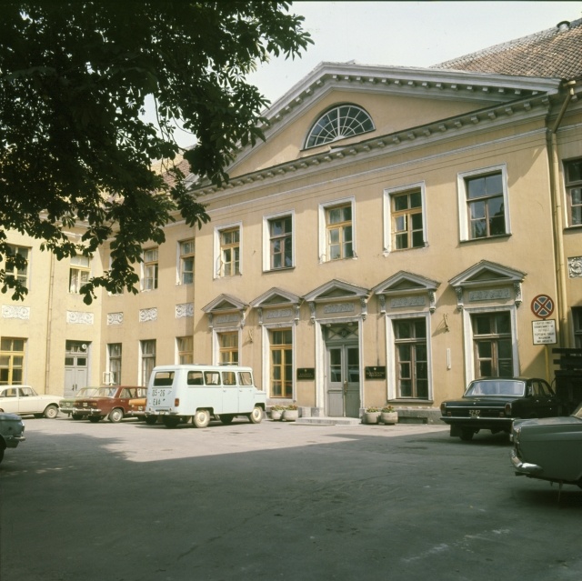 Building of the Ministry of Finance in Toompea.
