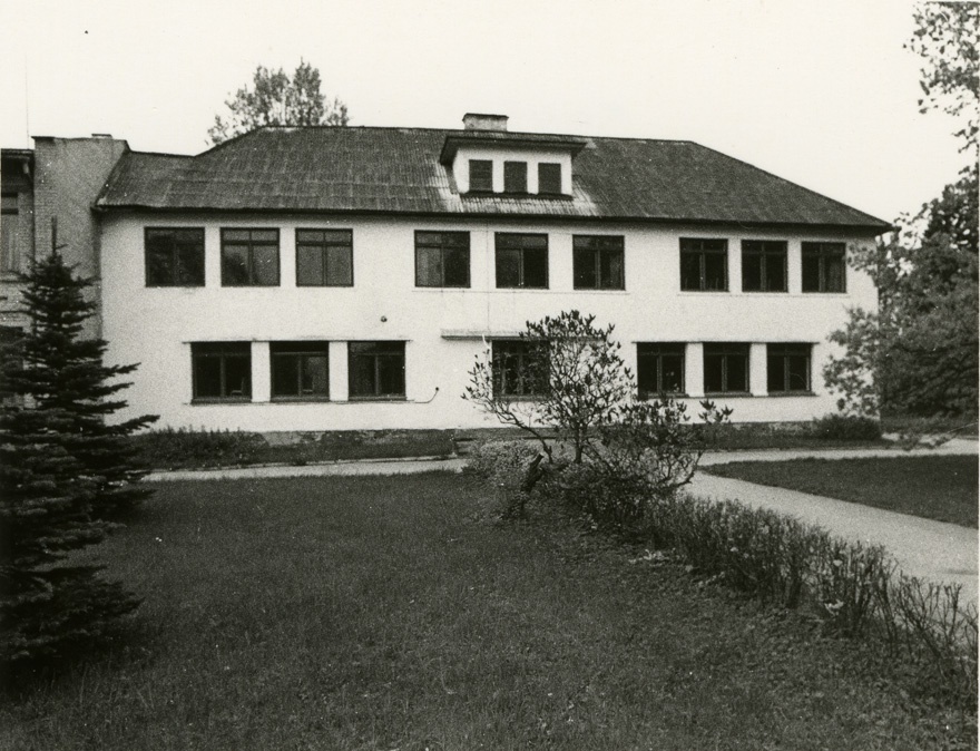 Kanepi koolimaja, vaade