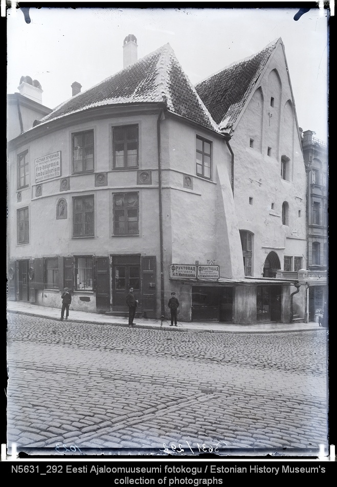 Hooned Vana Turu kaelas. Era-haigemaja.