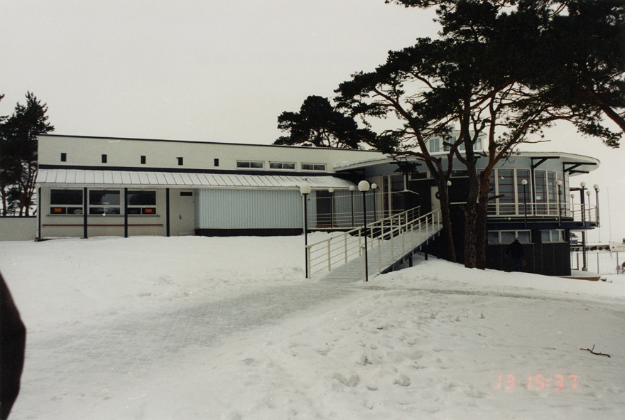 Lohusalu restoran, külgvaade. Arhitekt Jaak Huimerind
