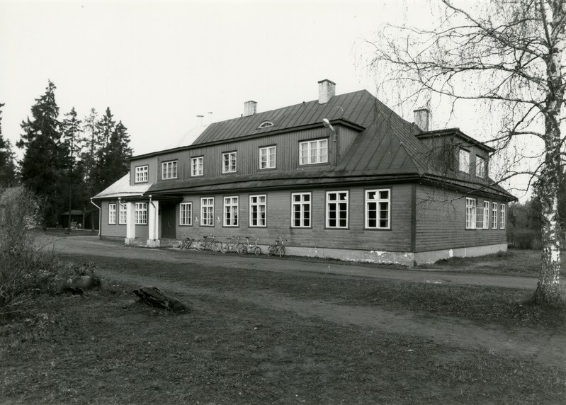 Kernu koolimaja
