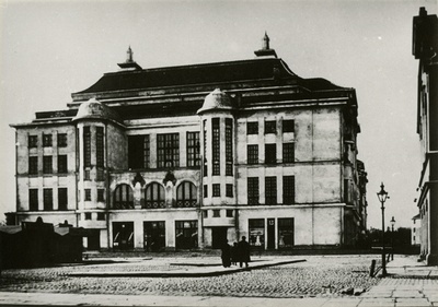 Estonia teater, vaade hoonele otsalt. Arhitektid Armas Lindgren ja Wivi Lönn  duplicate photo