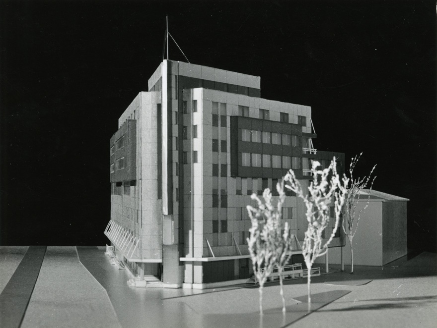 ATK info- ja arvutuskeskus Tallinnasse, foto maketist. Arhitekt Ain Padrik