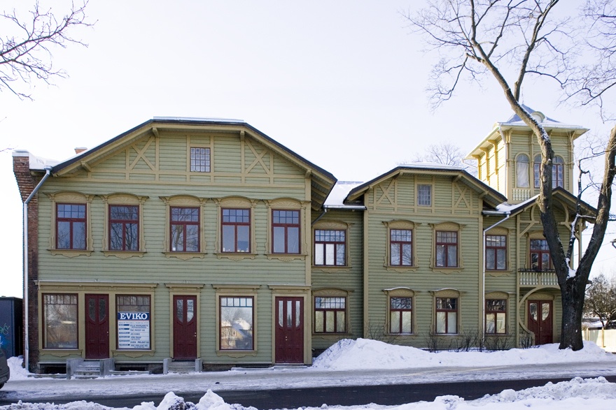 Elamu Tartus Tähe 11-13, hoone vaade