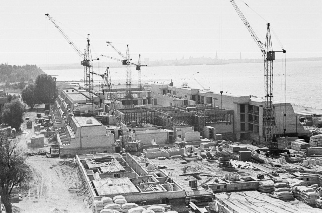 Construction of Tallinn Olympic Sailing Centre in Pirital. Walls are rising.