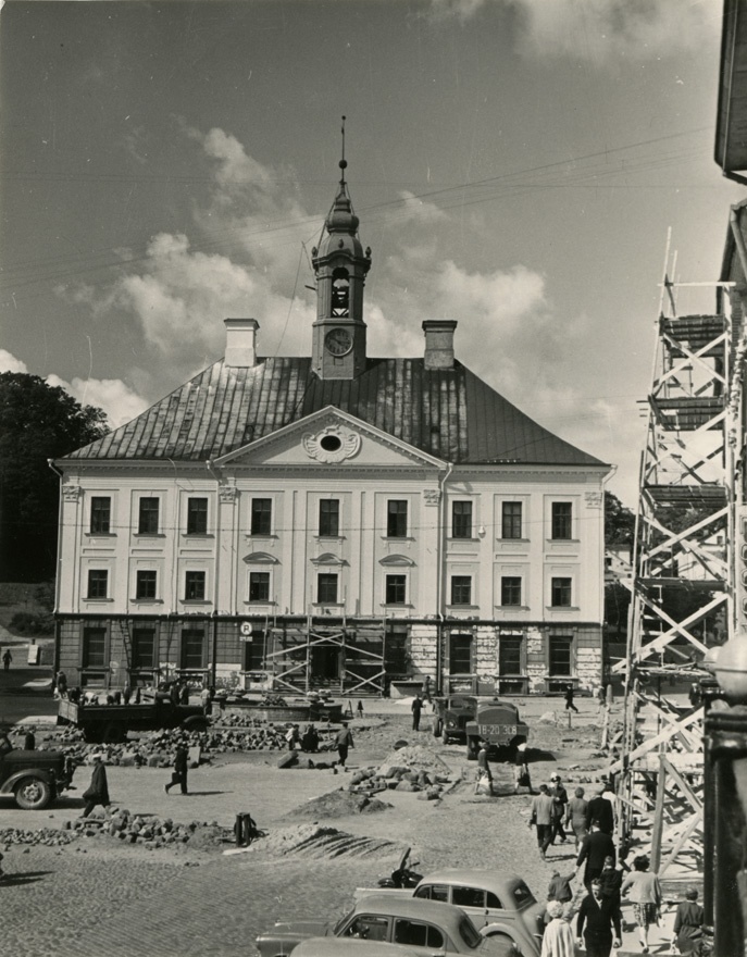 Tartu raekoda, vaade. Arhitekt Johann Heinrich Bartholomäus Walter