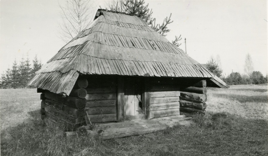 Ait Karilatsi Põlva talurahvamuuseumis