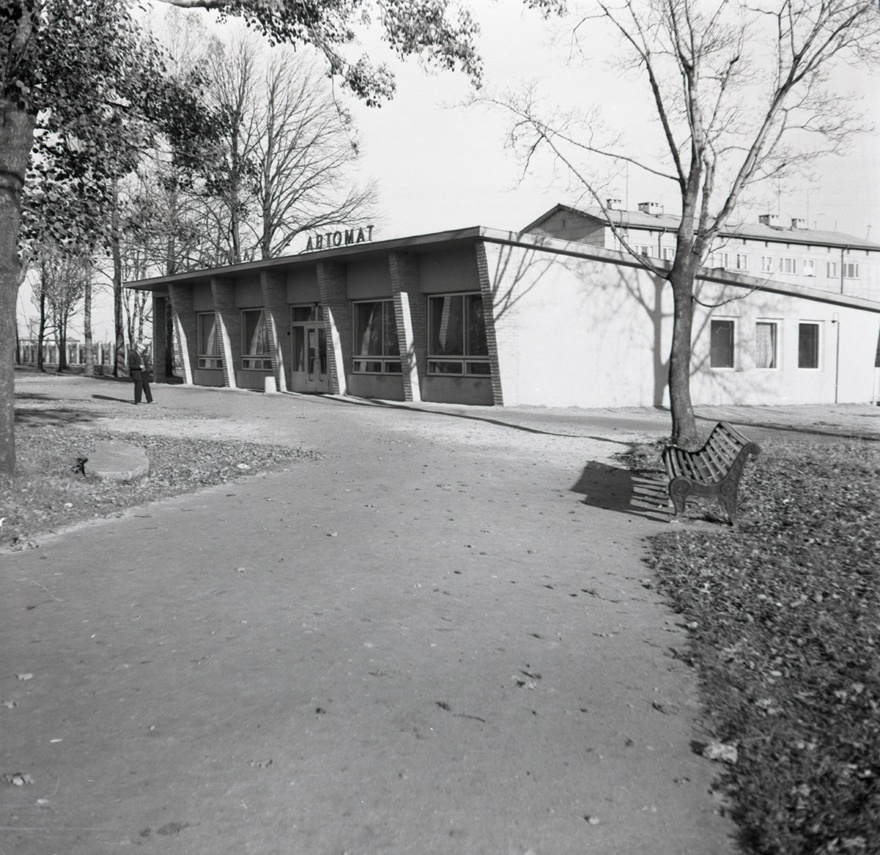 Kopli kalmistupargi õllesaal, vaade