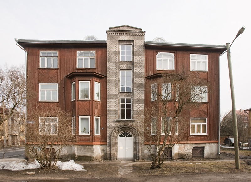 Elamu Tallinnas Kungla 22, vaade hoonele. Arhitekt Karl Tarvas