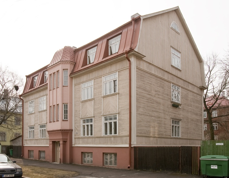 Elamu Tallinnas Kalevi 29, vaade hoonele. Arhitekt Joosep Lukk (Salemanni eeskujul?)